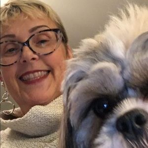 Meet your Posher, Deborah